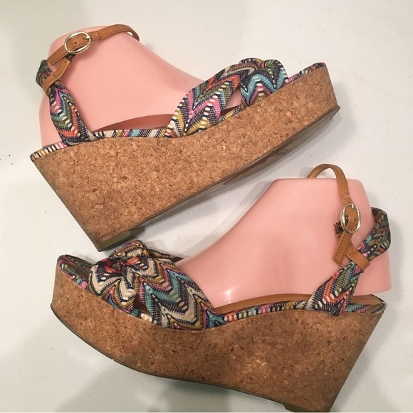 Nine West Wedge Shoes Size 8.5 SB-BE - Picture 4 of 7